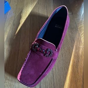 Stuart Weitzman Murphy Scarlett Suede Loafer in 9.5, NWT